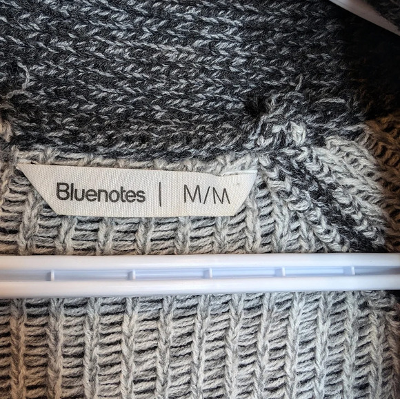 Bluenotes Grey, White & Burgundy Open Front Knit  Aztec Cardigan Medium - Picture 3 of 8